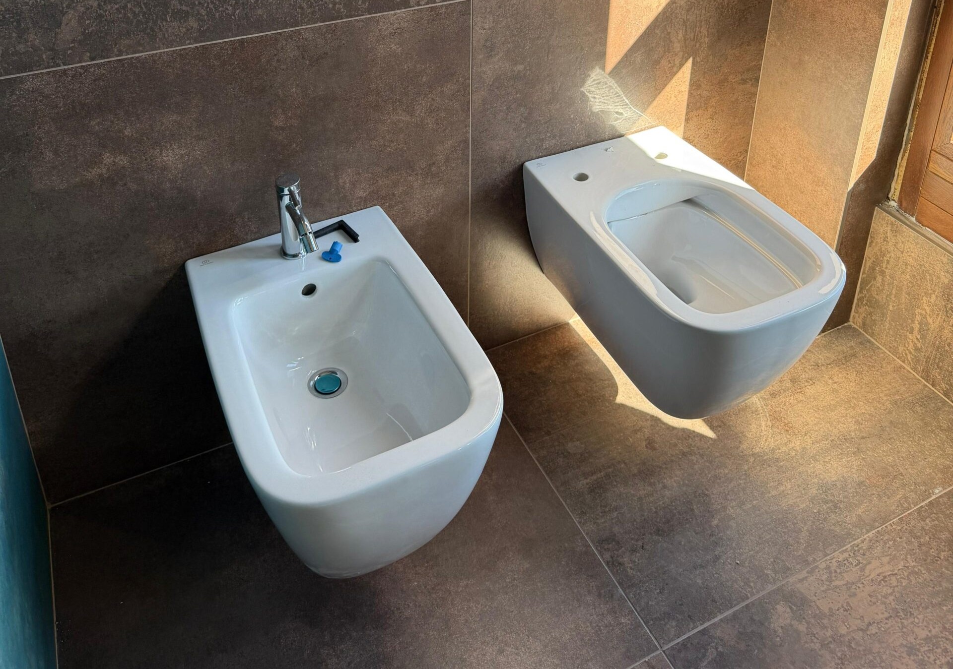 Ristrutturazione_bagno_busto_arsizio_sostituzione_sanitari